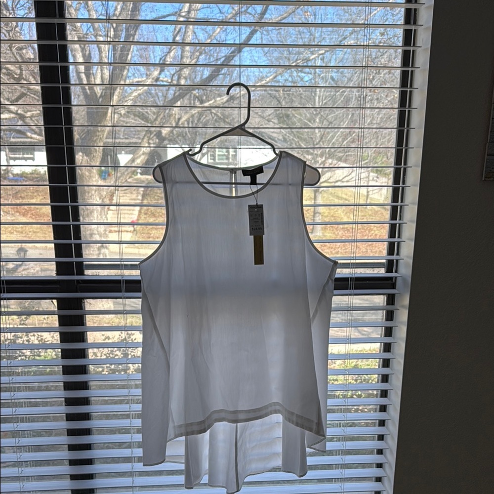 White Sleeveless Women's Top